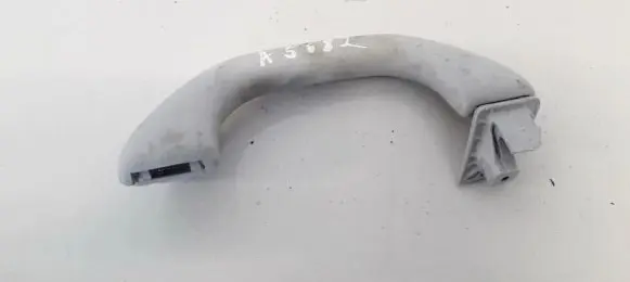 Volkswagen Golf V Rear interior roof grab handle