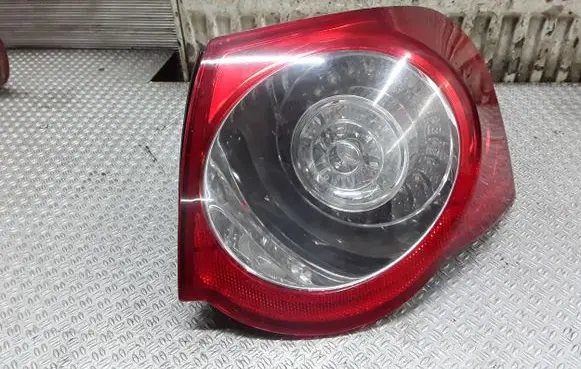 Volkswagen PASSAT B6 Rear/tail lights 3C9945096N