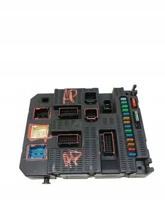Peugeot 308 BSM Control unit 9659285280