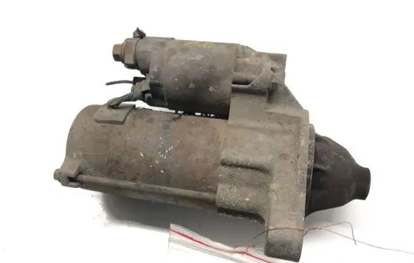 Toyota Yaris Starter motor 28100-23030