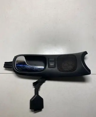Audi A4 S4 B5 8D Front door interior handle 8D1837019
