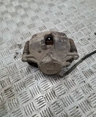 Mercedes-Benz C W204 Front brake caliper