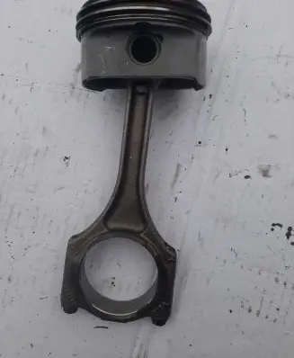 Audi A8 S8 D3 4E Connecting rod/conrod KRB3