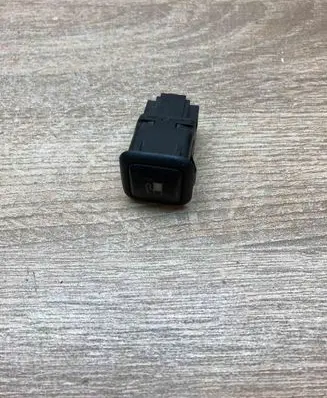 Volkswagen PASSAT B5 Fuel tank opening switch 3B0959833A