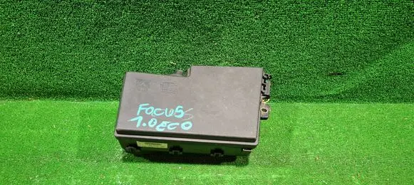 Ford Focus Fuse box set F1ET-14K733-ECE
