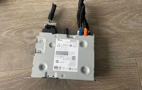 Opel Mokka B GPS navigation control unit/module 9844106080
