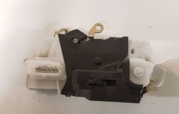 Citroen C5 Front door lock