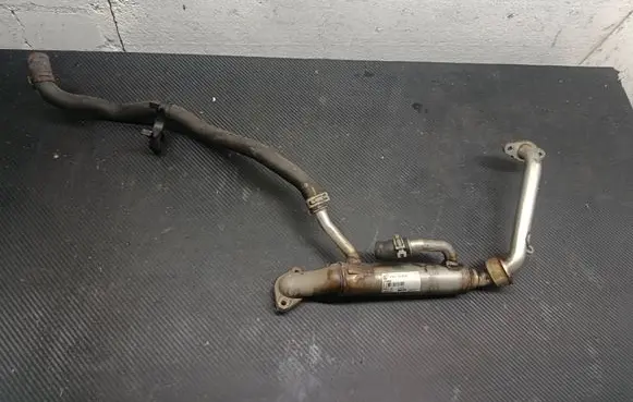 Mercedes-Benz A W169 EGR valve cooler A6401400575 074584