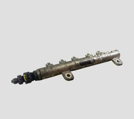 Opel Vectra C Fuel main line pipe 55209572 0445214095 030769