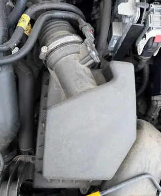 Opel Astra K Air filter box 