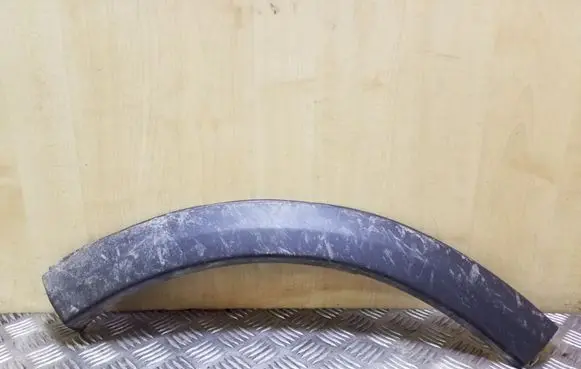 Opel Frontera B Rear door trim (molding)