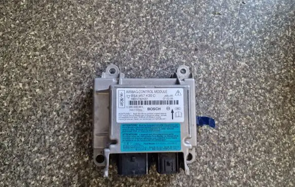 Mazda 3 I Airbag control unit/module 0285001961