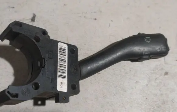 Volkswagen PASSAT B5.5 Wiper control stalk 4B0953503H