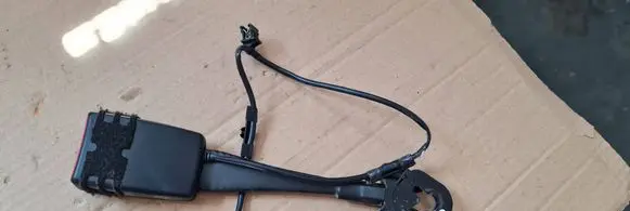 Audi A4 S4 B8 8K Front seatbelt buckle 8K0857755F