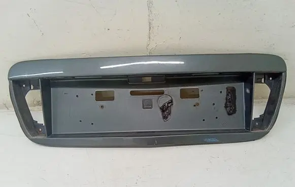 Nissan Primera Other trunk/boot trim element 90810AU400