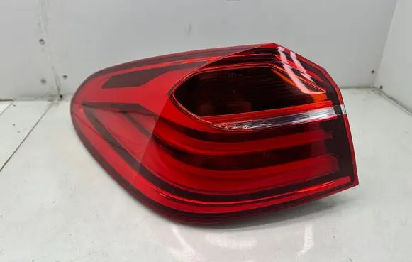 BMW X4 F26 Rear/tail lights 7331279