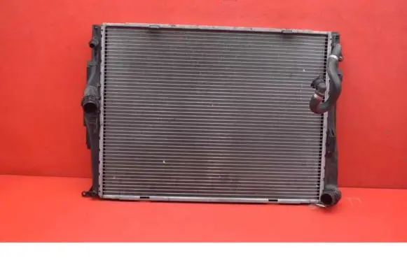 BMW 3 E90 E91 Coolant radiator 754733005