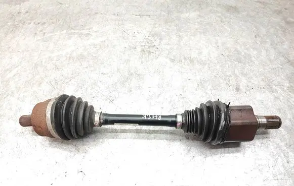Volvo XC40 Front driveshaft P32240098