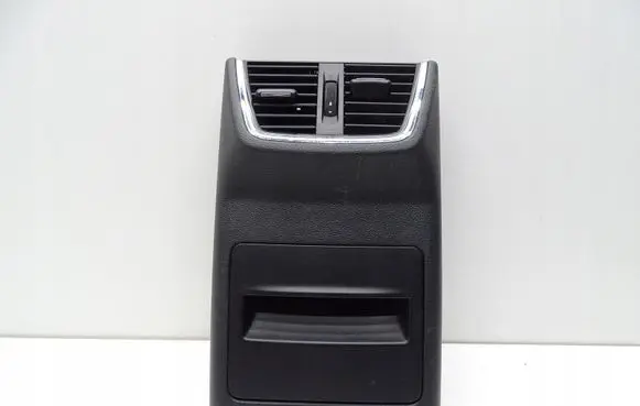 Skoda Octavia Mk3 (5E) Rear air vent grill 5E0857289