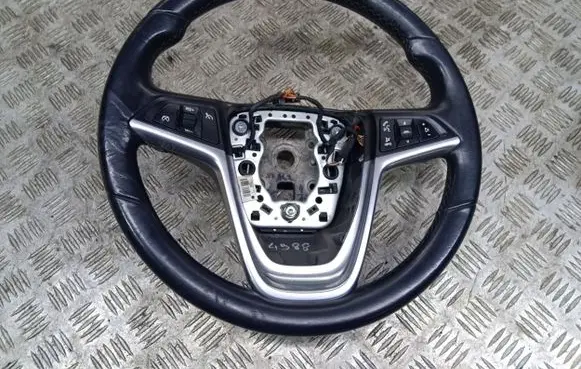 Opel Insignia A Steering wheel