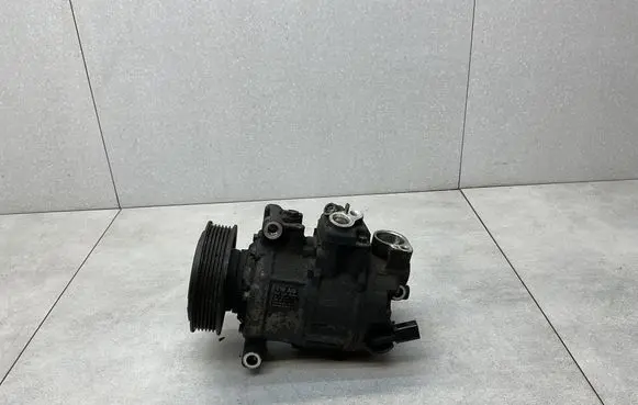Audi Q3 8U Air conditioning (A/C) compressor (pump) 1K0820808A