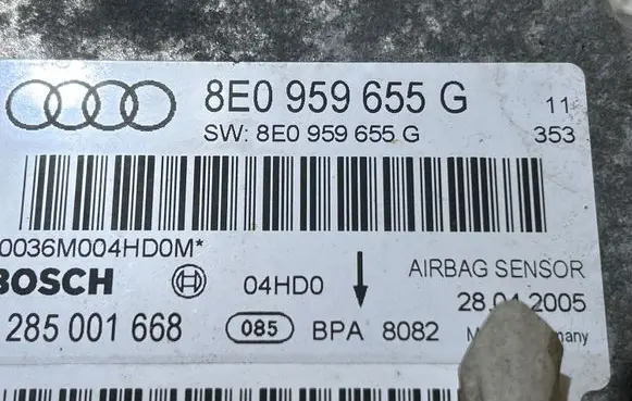 Audi A4 S4 B7 8E 8H Airbag control unit/module 8E0959655G 0285001668