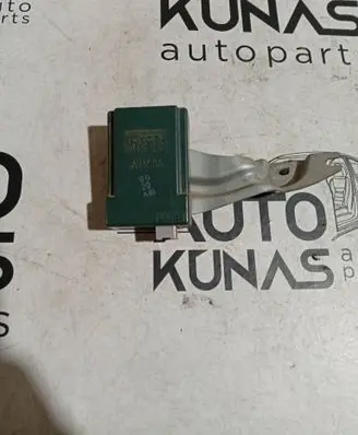 Lexus IS 220D-250-350 Door control unit/module 8974053060 2513003520