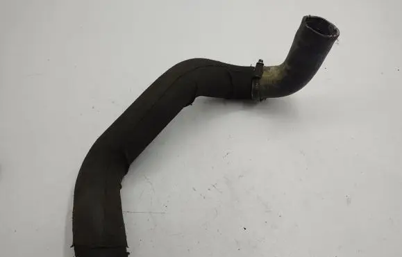 Intercooler hose/pipe