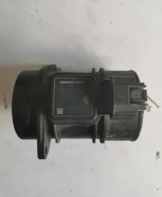 Renault Laguna III Mass air flow meter 82003589017