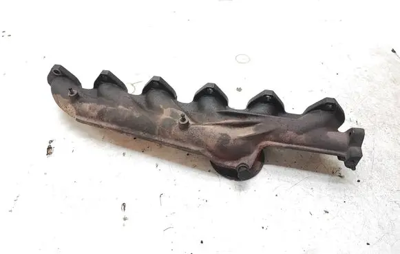 BMW 3 E90 E91 Exhaust manifold 8519607