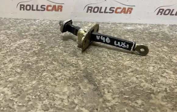 Volvo S40, V40 Front door check strap stopper