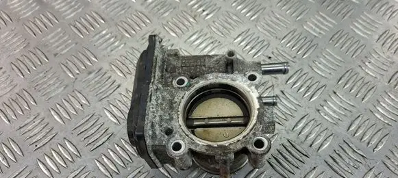 Hyundai i40 Throttle body valve 351002B300