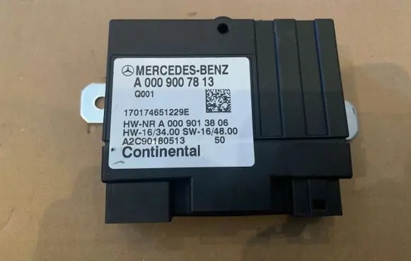 Mercedes-Benz Vito Viano W638 Trunk lid opening control unit A0009007813MERC