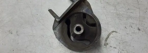 Hyundai Santa Fe Engine mount bracket