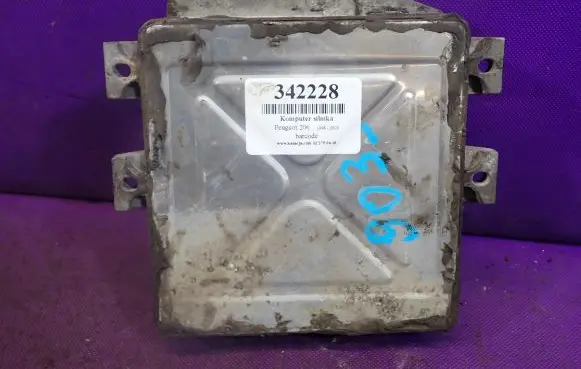 Peugeot 206 Engine control unit/module ECU 9637086980