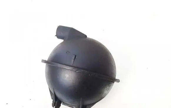 Audi A3 S3 8P Vacuum air tank 7m0129808