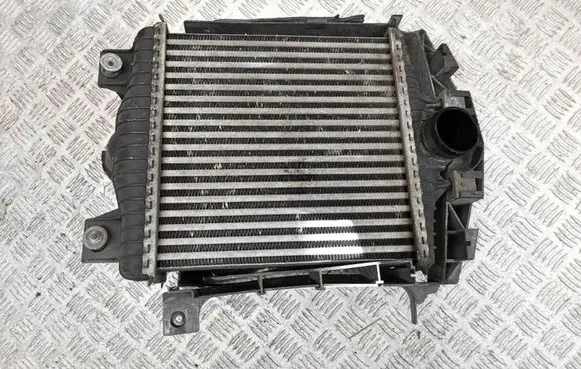 Land Rover Range Rover L405 Coolant radiator