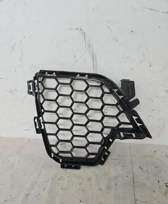 BMW X6M G06 F96 Front bumper lower grill 8076401 10503420