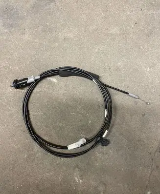 Toyota Prius+ (ZVW40) Fuel tank cap lock 