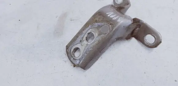 Toyota Yaris Front door upper hinge