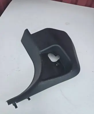 BMW X2 F39 Foot area side trim 7492597