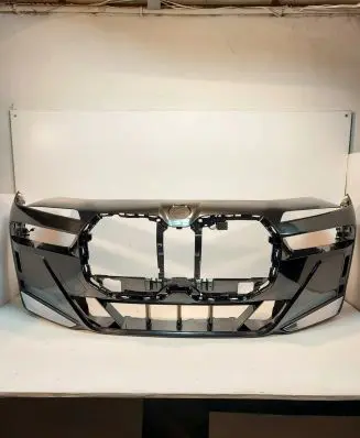 BMW 7 G70 Front bumper 8081544326