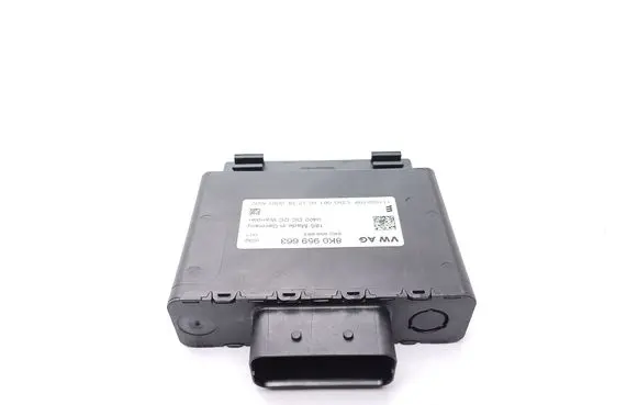 Porsche Macan (95B) Voltage converter/converter module 8K0959663 111002109