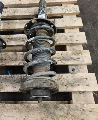 Front shock absorber with coil spring