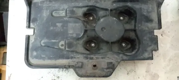 Seat Leon (1M) Battery tray 1J0915333 1J0915333RKT2