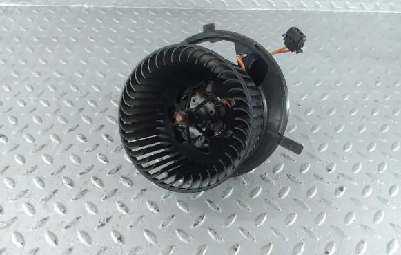 Heater fan/blower