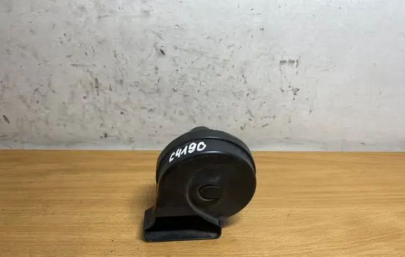 Mercedes-Benz E W210 Horn signal 0045429020 C4190