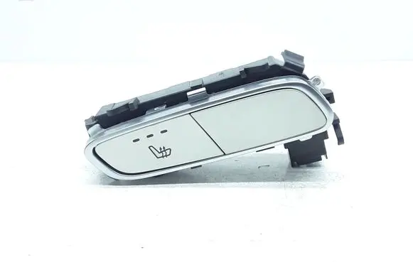 Mercedes-Benz C W205 Seat heating switch A2139057302