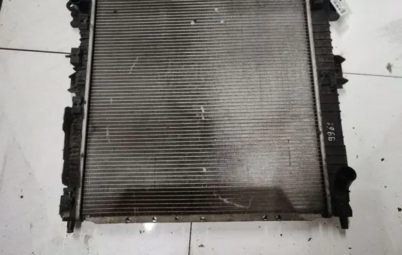 Coolant radiator
