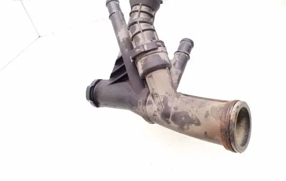 Skoda Octavia Mk3 (5E) Engine coolant pipe/hose 04L121026F 04L121071E